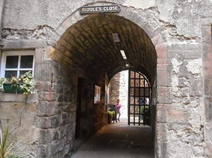 Riddles Court