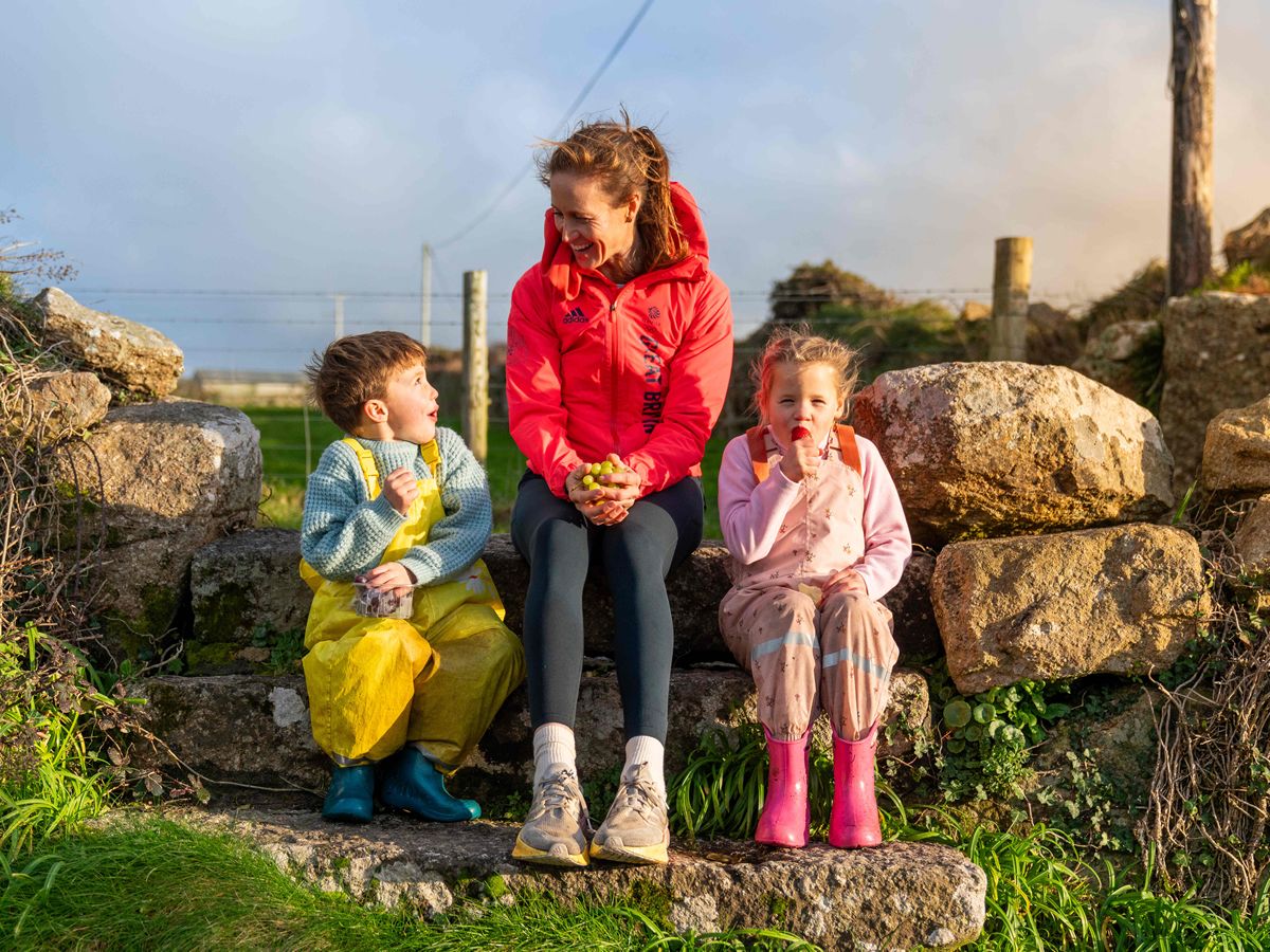 Team GB rowing star Helen Glover teams up with Aldi to get kids in Glasgow outdoors
