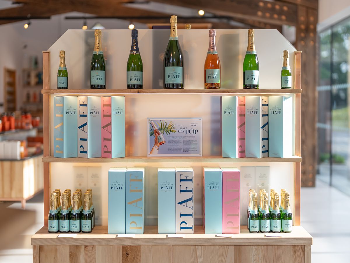 Cocktails and Champagne at new Luss Distillery