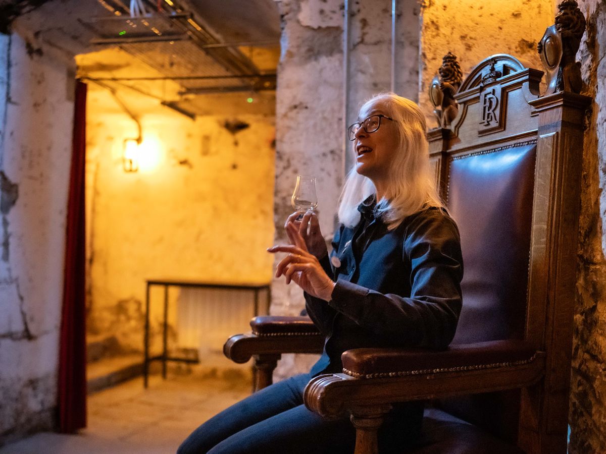 Women in Whisky in the Old Town of Edinburgh