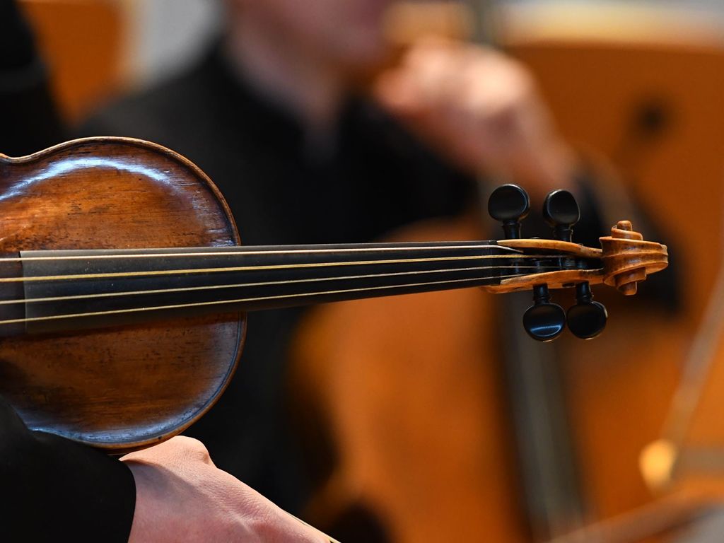 Relaxed Performance: Still Waters Run Deep