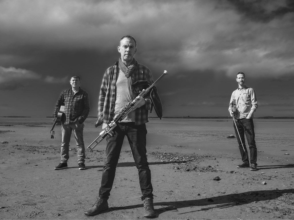 Littoral: Leonard Barry & Guests and Tarran