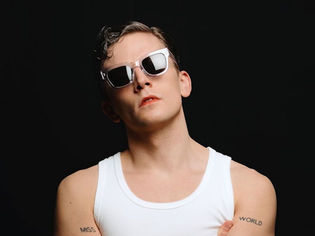 Joe Sutherland: Miss World