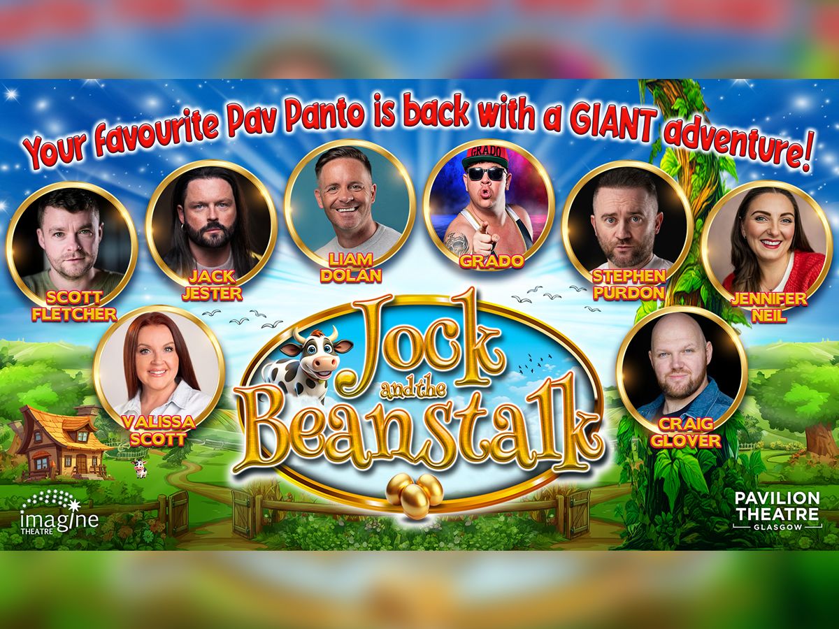 Your fave panto gang are back!