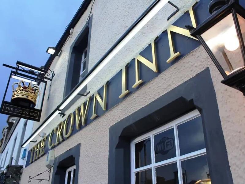 The Crown Inn Biggar