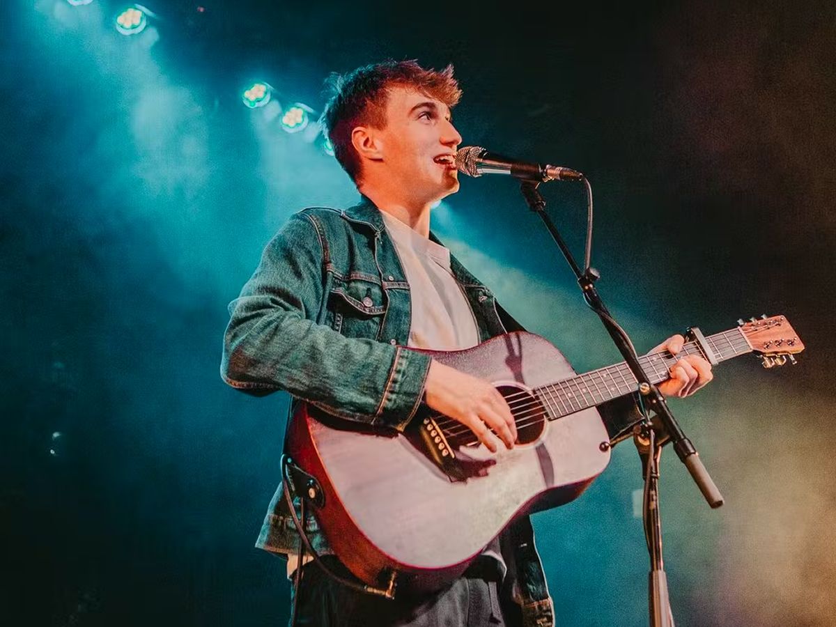 Calum Bowie + Phanilla