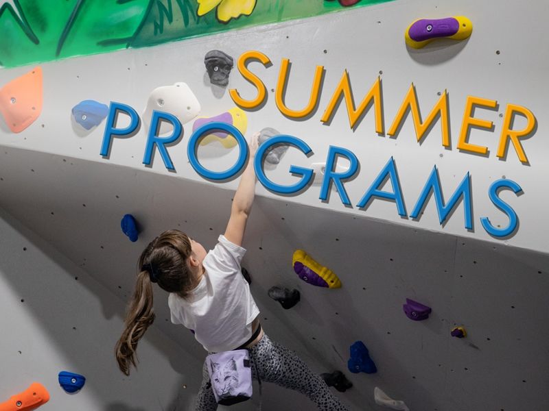 Hang On Summer Climbing Courses