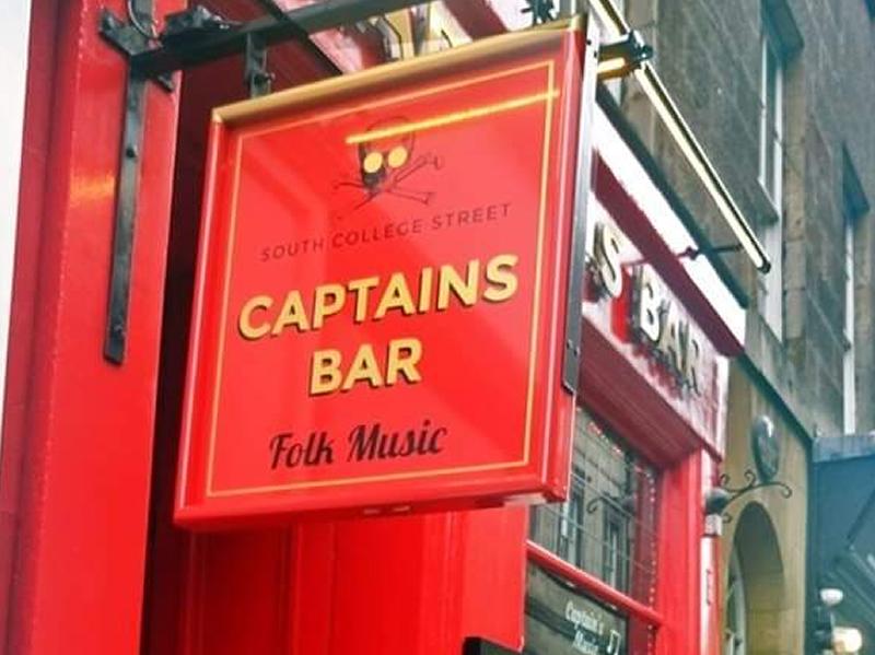 Captains Bar