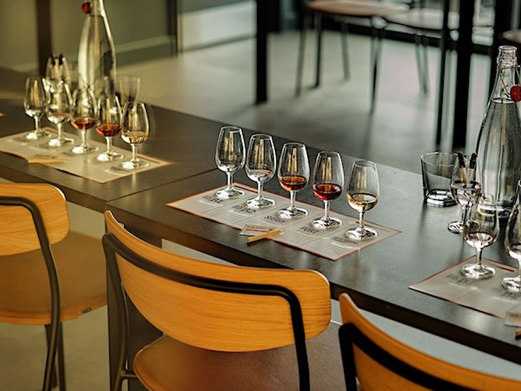 December in the Distillery: Festive Wine Tasting + Scrumptious Nibbles!