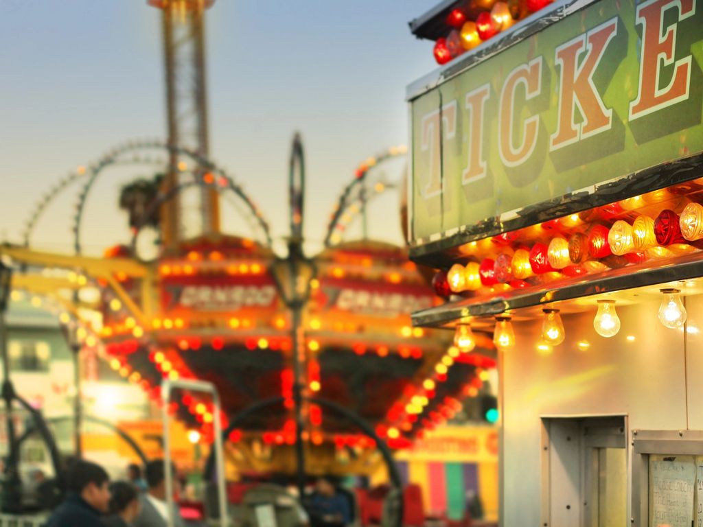 Fun Time Carnivals: Barrhead Funfair