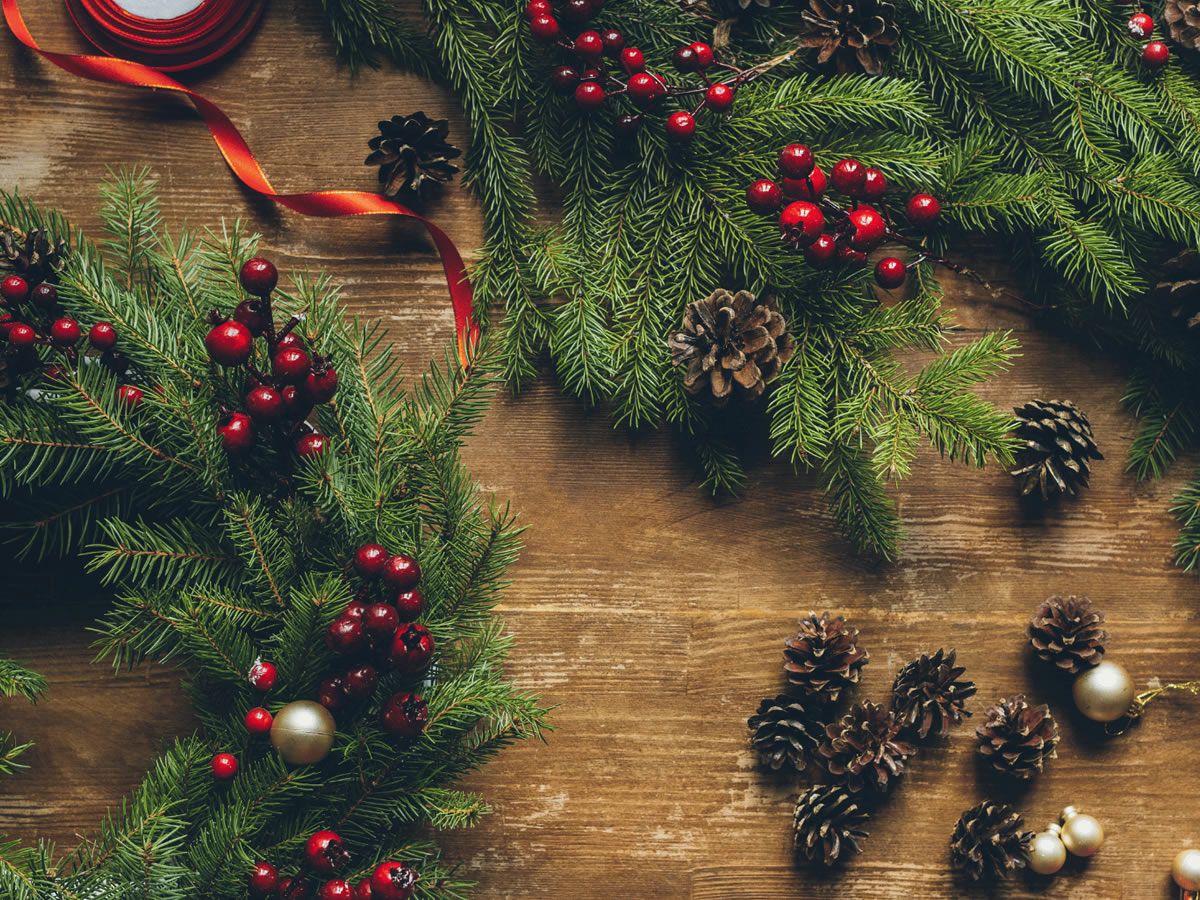 Christmas Wreath Making at Hopetoun House