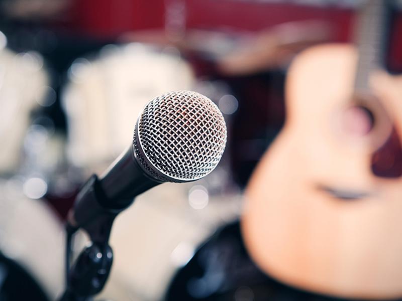 Live Music at The Royal Mile Tavern