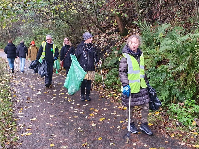 Litter Picking, Renfrew What's On Renfrewshire