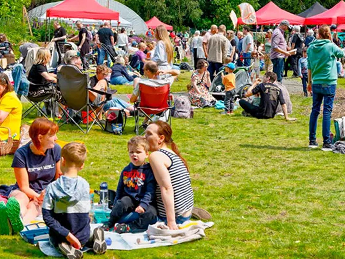 Rutherglen 900: The Big Lunch Buzzfest